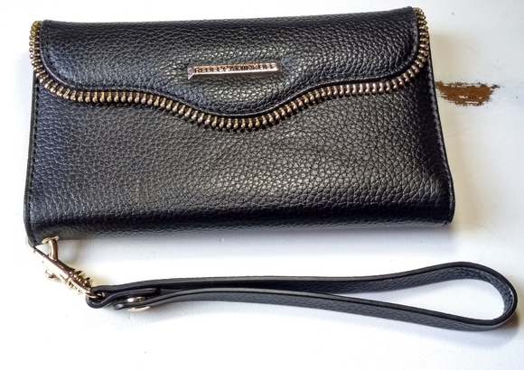 iPhone 6/6s Genuine Leather Folio Wristlet | RM - Picture 2 of 16